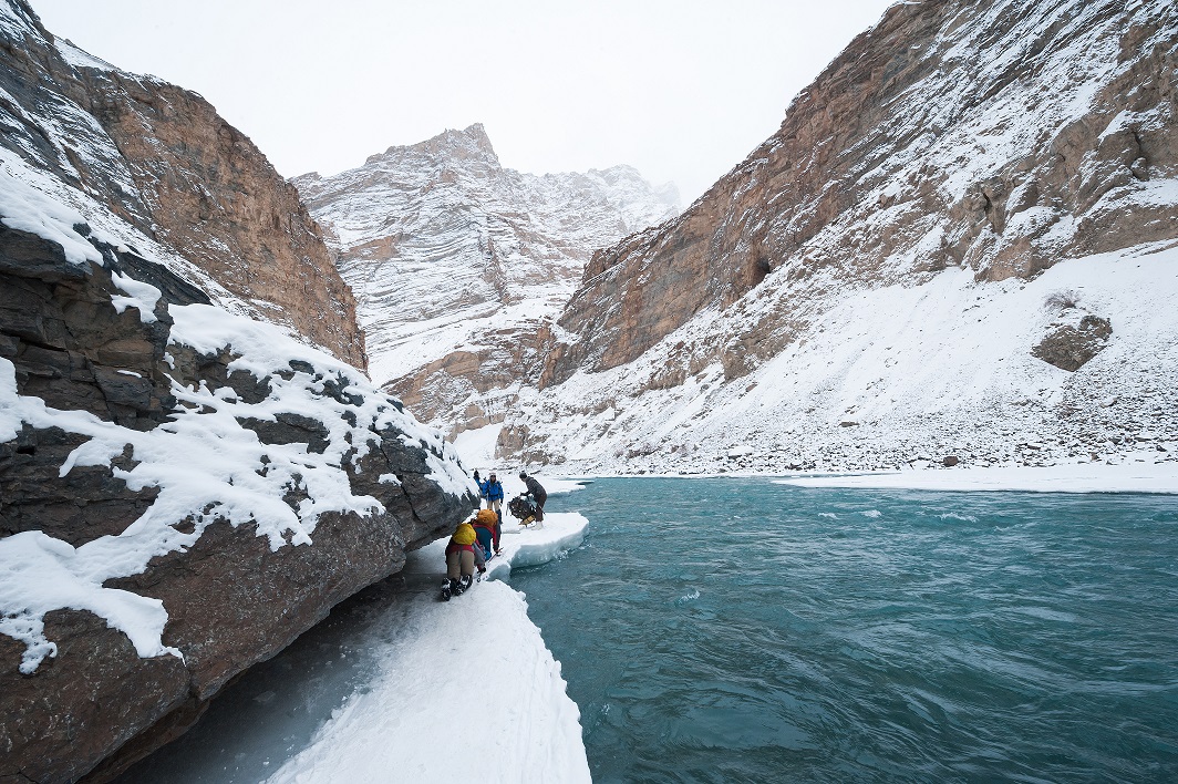 Responsible Trekking in Kashmir: Leave No Trace Principles