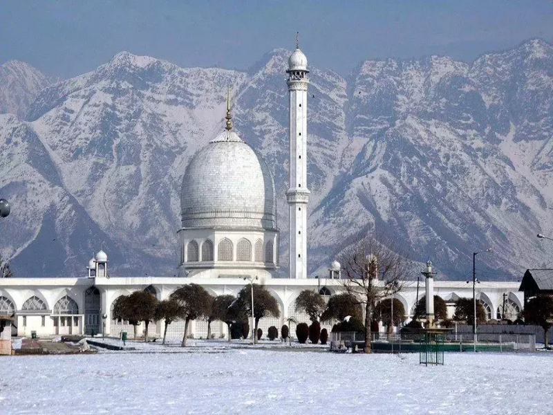 Hazratbal shrine