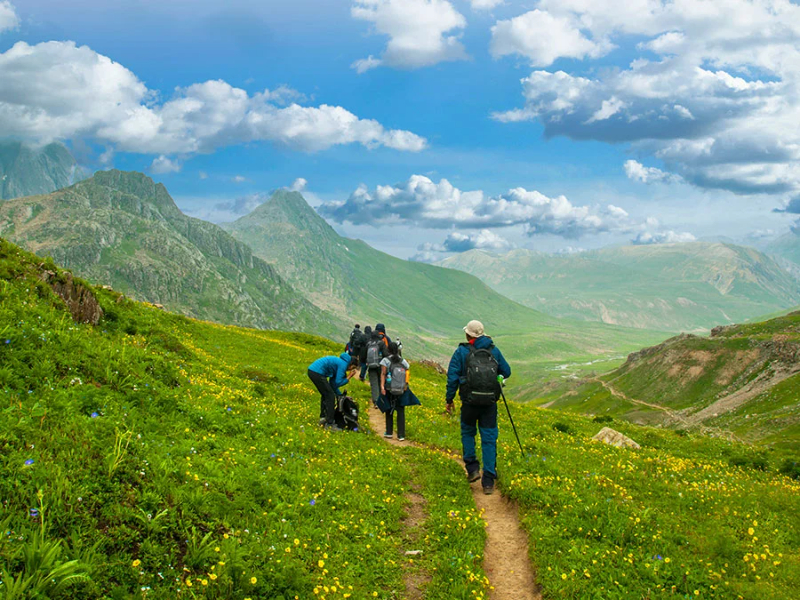 Kashmir trekking trails