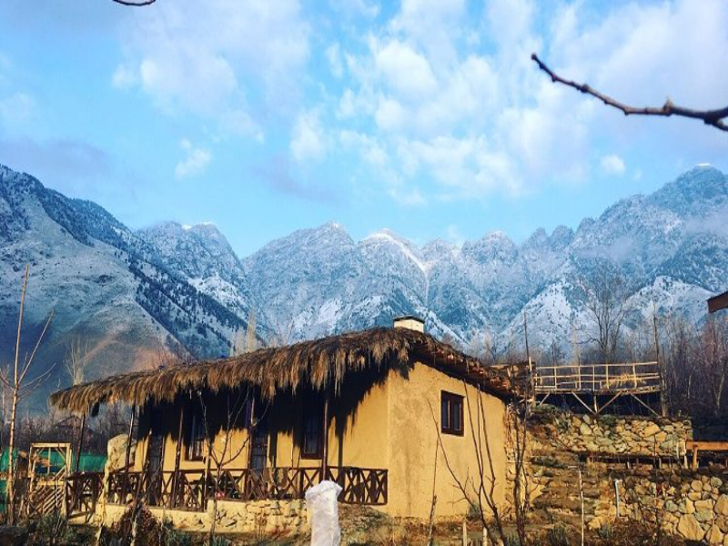 Himalayan peaks at Sagg Village