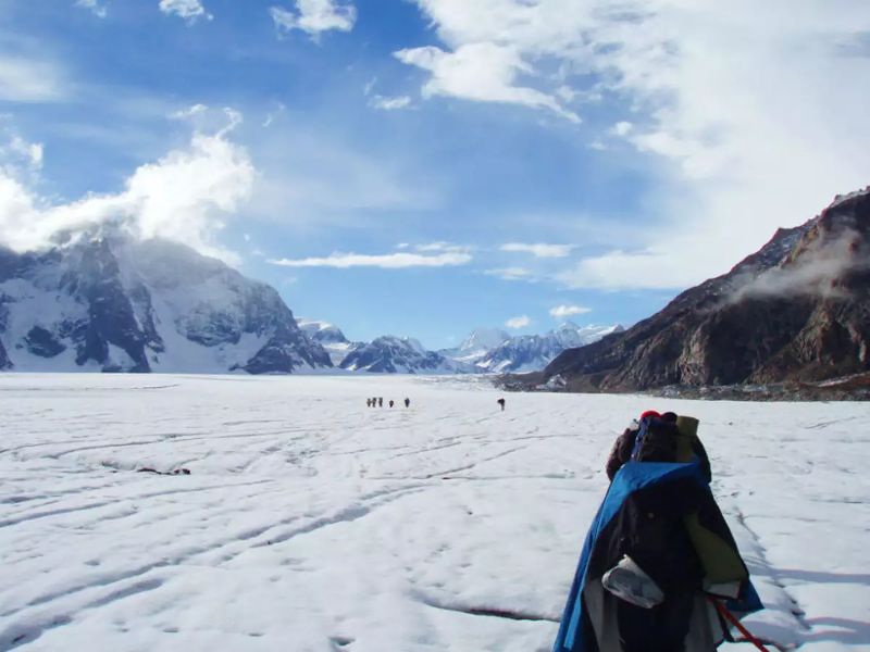 Kolohoi glacier trek