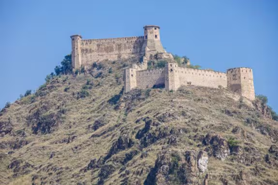 Hari parbat fort