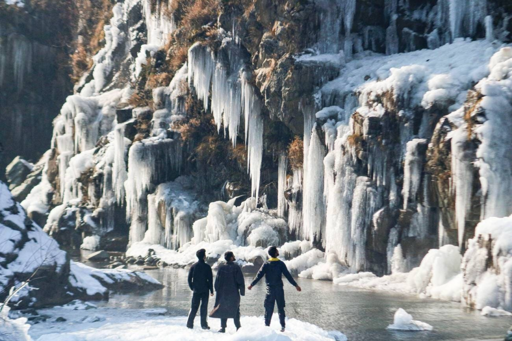 Drung Waterfall